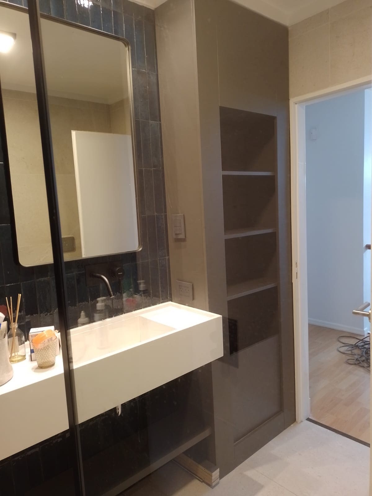 Trabajo a medida – mueble de melamina a medida